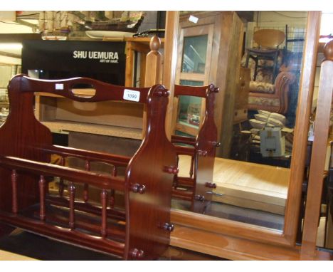MAGAZINE RACK AND MIRROR 
