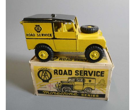 Morestone AA Land Rover, box good+, model excellent (Est. plus 24% buyer's premium inc. VAT)