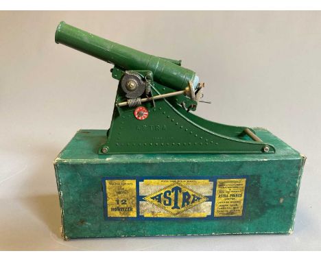Astra 12 Howitzer gun, boxed with shells and instruction, box fair but dirty, model good+ (Est. plus 24% buyer's premium inc.
