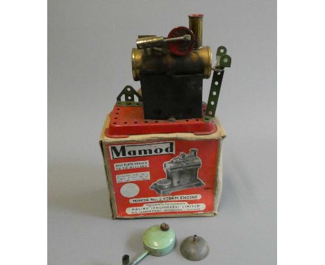 Early Mamod No1 steam engine, well used condition, boxed with accessories. Box and model fair (Est. plus 24% buyer's premium 