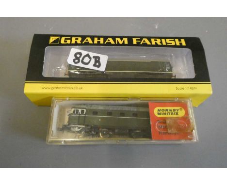 Graham Farish Class 25 diesel locomotive, boxed, excellent, and Minitrix Class 27 diesel, boxed, poor (Est. plus 24% buyer's 