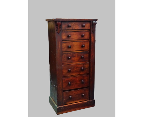 Wellington Chest - A Victorian mahogany chest of seven graduated drawers, height 101cm, width 48cm, depth 33.2cm. 