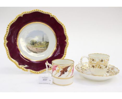 Flight, Barr & Barr plate, hand painted with an image of Salisbury, stated verso, with gadrooned and gilded shaped border, pr