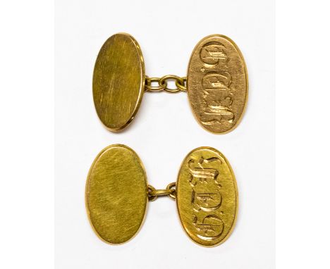A pair of 9ct gold cufflinks, 10.4 grams approx, in case 