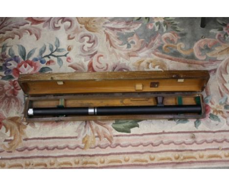 British "Telescope, Lining up, Gun, MKI. OS 1248 G.A.". Maker marked R&JB No.1226" Broad Arrow marked. Complete in wooden tra