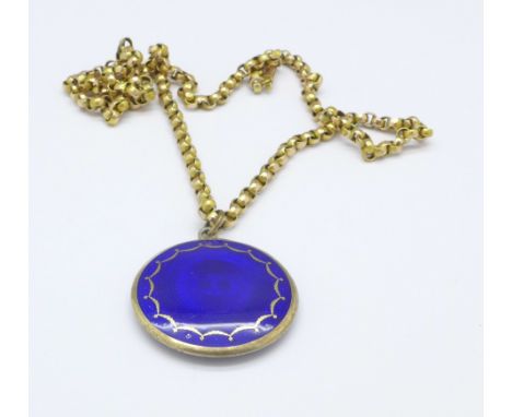 A blue enamelled pendant on a 9ct gold chain, weight of chain 6.5g, chain a/f
