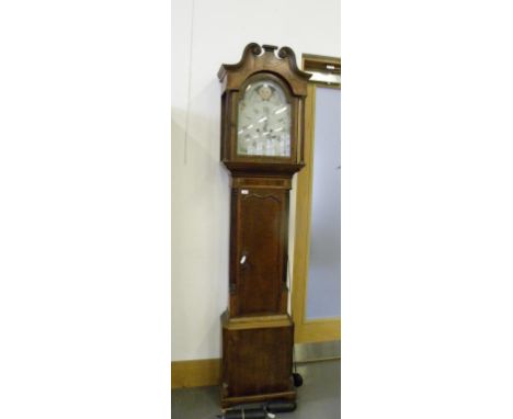 AN EARLY 19TH CENTURY OAK AND CROSSBANDED EIGHT DAY LONGCASE CLOCK, THE BREAK ARCH AND PAINTED DIAL INSCRIBED WM NICKISSON, N