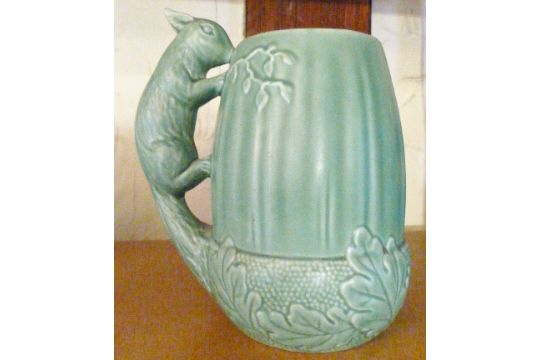 Sylvac Squirrel Vase Sylvac Large Squirrel On Acorn Vase