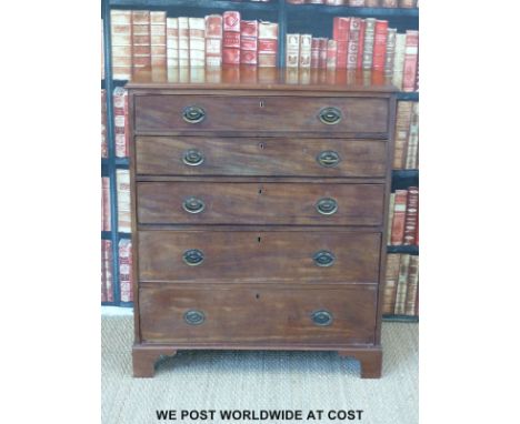 A Georgian mahogany chest of five graduated drawers raised on bracket feet (width 91cm, depth 48cm, height 107cm)