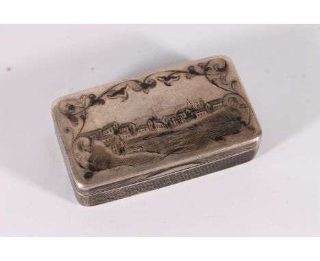 Russian 84 zolotnik grade silver niello snuff box decorated with town scene to both sides, marks rubbed slightly, 80g, 7.5cm 
