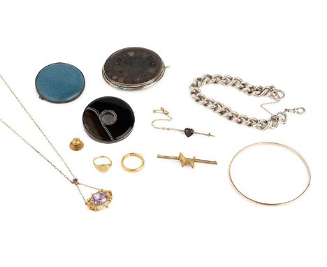 A collection of jewellery, comprising an amethyst and half pearl pendant necklace, stamped '9CT', a dog bar brooch, stamped '