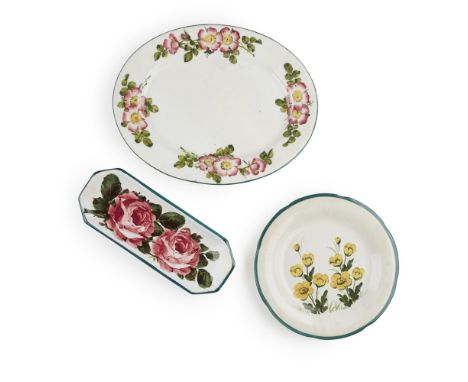 A WEMYSS WARE PLATE  'BUTTERCUPS' PATTERN, CIRCA 1900   impressed mark WEMYSS WARE/ R. H. & S., 20.5cm diameter; a WEMYSS WAR