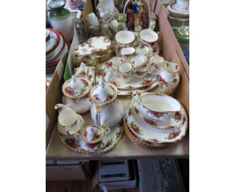 Royal Albert, Old Country Roses, 53 pieces for a 6-place setting, includes mantel clock, and twelve similar plates, Royal Alb