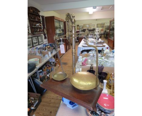 Victorian pan scales, maker Banfield, Brighton, brass on mahogany plinth and thirteen graduated weights 