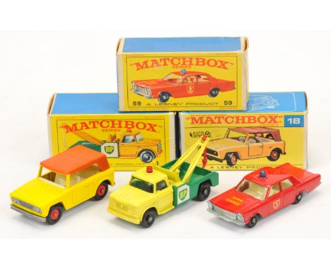 Matchbox Regular Wheels group (1) 13d Dodge BP Wreck Truck - lemon cab (gloss finish), green body, green tinted windows, red 
