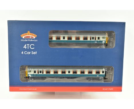 A BOXED OO GAUGE BACHMANN BRANCHLINE FOUR CAR, Class 438, Unit 8022, BR Blue and Grey NSE Branding, item no. 32-642Z, appears