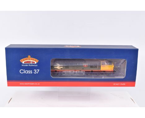 A BOXED OO GAUGE BACHMANN BRANCHLINE MODEL RAILWAYS LOCOMOTIVE, Class 37, no. 37032 'Mirage' in BR Railfreight Red Stripe - W