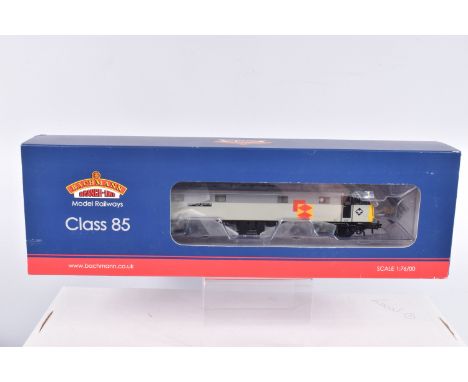 A BOXED OO GAUGE BACHMANN BRANCHLINE EXCLUSIVE COLLECTERS CLUB MODEL RAILWAYS  LOCOMOTIVE, Class 85 Bo-Bo, no. 85101 'Doncast