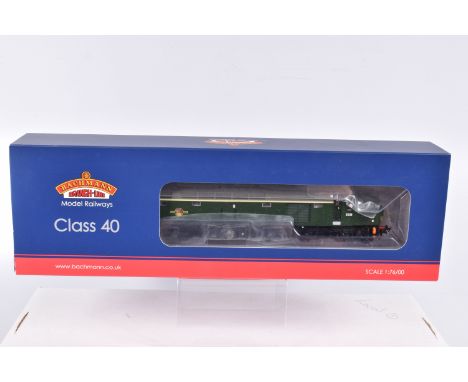 A BOXED OO GAUGE BACHMANN BRANCHLINE MODEL RAILWAYS LOCOMOTIVE, Class 40, no. D338 in BR Green with small yellow panel, item 