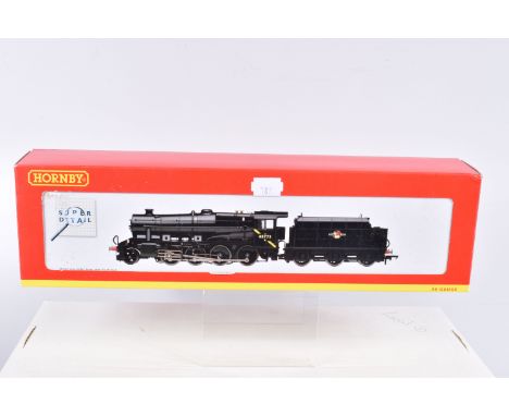 A BOXED OO GAUGE HORNBY RAILWAYS MODEL LOCOMOTIVE, Class 8F 2-8-0, no. 48773 in BR Black, item no. R2393, appears in new cond