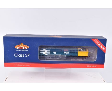 A BOXED OO GAUGE BACHMANN BRANCHLINE MODEL RAILWAYS  DIESEL LOCOMOTIVE, Class 37, no. 37012 'Loch Rannoch' in BR Blue with La