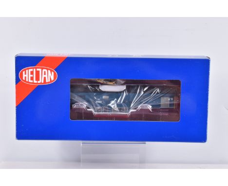 A BOXED OO GAUGE HELJAN RAILWAY MODEL LOCOMOTIVE, Class 17, no. D8523 in blue with full yellow ends, item no. 1718, appears i