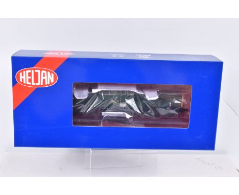 A BOXED OO GAUGE HELJAN MODEL RAILWAY LOCOMOTIVE, Class 17 'Clayton', no. 8546 in BR green with full yellow ends, item no. 17