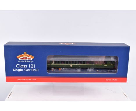 A BOXED OO GAUGE BACHMANN BRANCHLINE MODEL RAILWAYS Class 121 'Bubble Car' Single Car Unit in BR Green with Speed Whiskers no