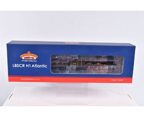 A BOXED OO GAUGE BACHMANN BRANCHLINE MODEL RAILLWAYS STEAM LOCOMOTIVE, H1 Class 39 Atlantic  4-4-2,    no. 39  'LaFrance' in 
