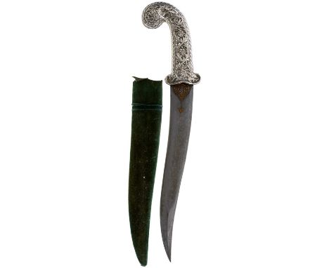 26cm recurving wootz blade with armour piercing tip, the forte decorated with scrolling foliage and a flowerhead to either si