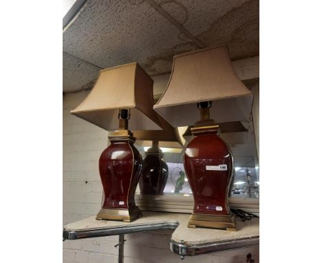 PAIR OF LARGE CERAMIC TABLE LAMPS - 86 CMS (H) APPROX INCLUDING SHADE