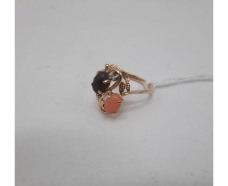 14CT GOLD CORAL, DIAMOND &amp; TIGERS EYE RING