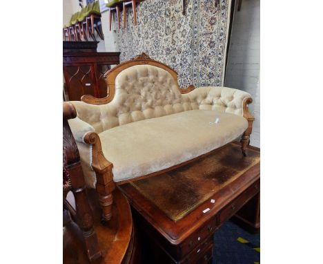 VICTORIAN SOFA