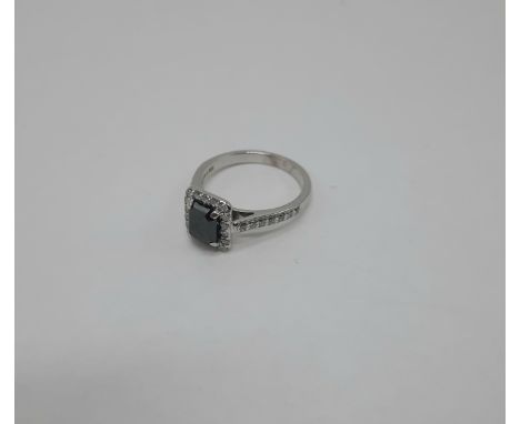 9CT DIAMOND RING WITH BLACK DIAMOND - SIZE J