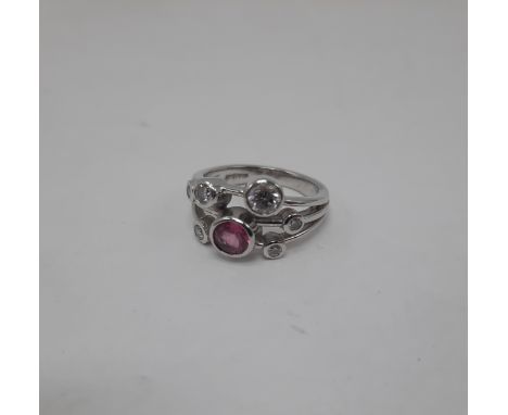 DIAMOND CLUSTER RING 0.80PTS DIAMOND APPROX WITH APPROX 0.20 POINT SAPPHIRE - SIZE K