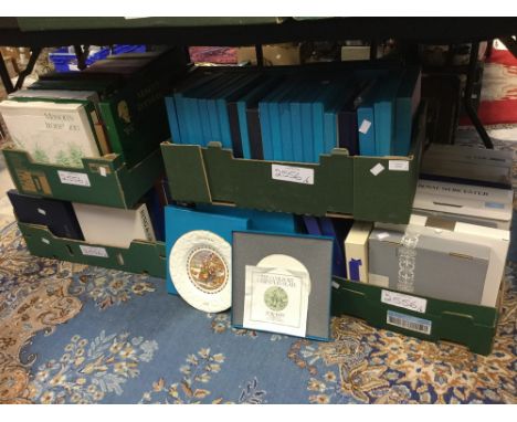 A large quantity of Wedgwood, Spode, Royal Worcester, Coalport and Masons, etc collectors plates (six boxes) 