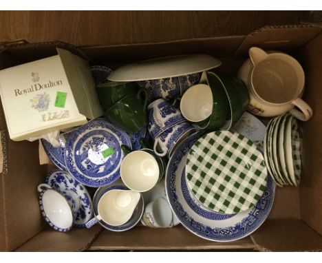  One box of tea and dinner wares inc. 1950s Myott Son & Co Ltd, green check tea set and mid 20th century blue and white willo