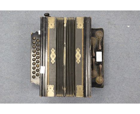 Accordion 1924, 'Golden Domes' in working order