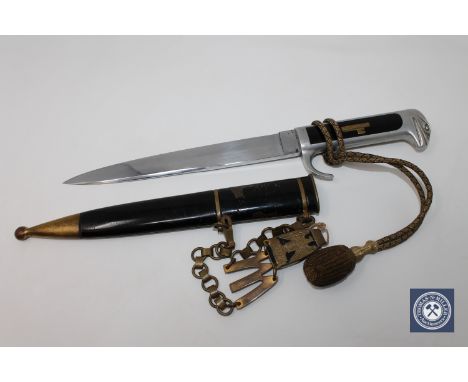 A Second World War 1937 Model Italian Fascist Leader's/Officer's Dagger, with 19.5cm single edge draw-back steel blade, the a