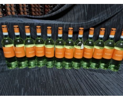 *Twelve bottles of Boira white wine