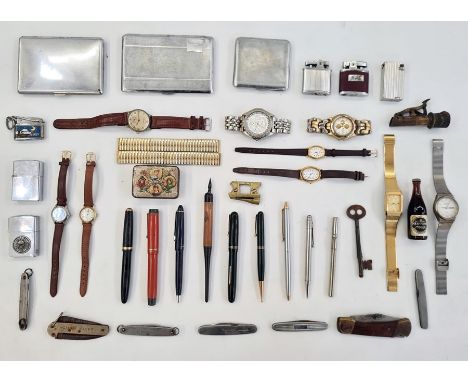 Orange Parker Duofold fountain pen, Swan fountain pen, black Parker Duofold fountain pen, vintage wooded-handed corkscrew wit