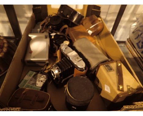 Box of mixed vintage cameras including Polaroid and Kodak