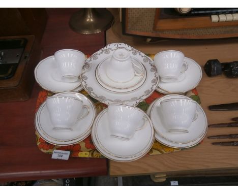 19 piece duchess bone china ascot teaset