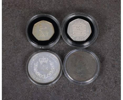 Four United Kingdom commemorative silver coins to include 100th anniversary of the birth of the Queen Mother silver £5; Trist