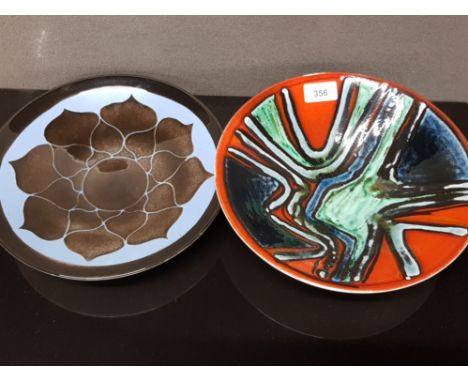 POOLE AEGEAN PATTERN ABSTRACT DISH AND FLORAL PATTERN SHALLOW BOWL APPROXIMATELY 27CM DIAMETER EACH