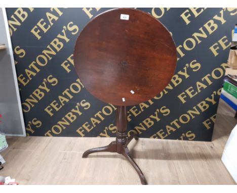 A 19TH CENTURY TIP UP TOP TRIPOD TABLE 54CM DIAMETER