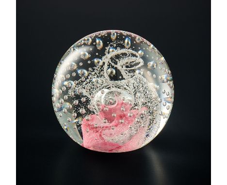 Paperweight.  Sign. Caithness Pink Champagne Scotland. Ø 8 cm
