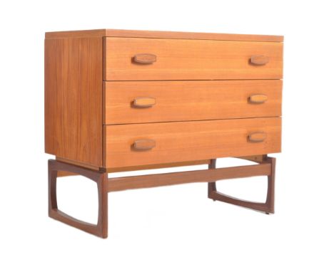 R. Bennett for G Plan - Quadrille Range - A retro 1960s teak wood chest of drawers&nbsp;having a bank of three drawers each w