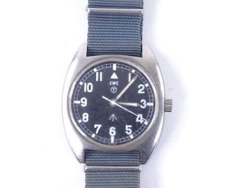 CWC - a Vintage stainless steel W10 Military Issue mechanical wristwatch, circa 1970s, ref. W10-6645-99 523-8290, black dial 