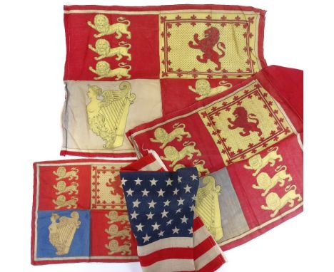 4 small Vintage flags 